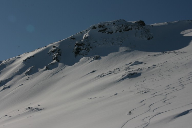 Heliski Riksgränsen 18 april 2009. Foto: Andreas Bengtsson