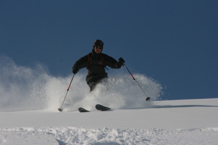 Heliski Riksgränsen 18 april 2009. Foto: Andreas Bengtsson